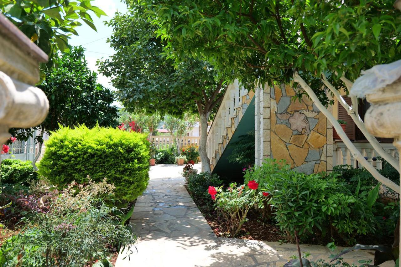קסאמיל Garden Villa Dhesara מראה חיצוני תמונה